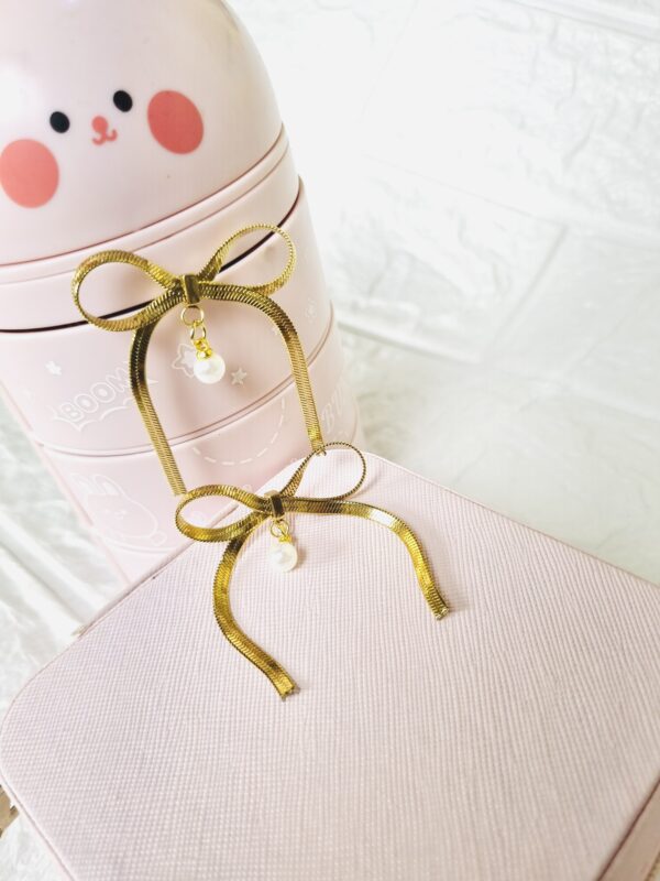 Pearl & Bow Drop Earrings - Antitarnish Pearl & Bow Drop Earrings - Antitarnish