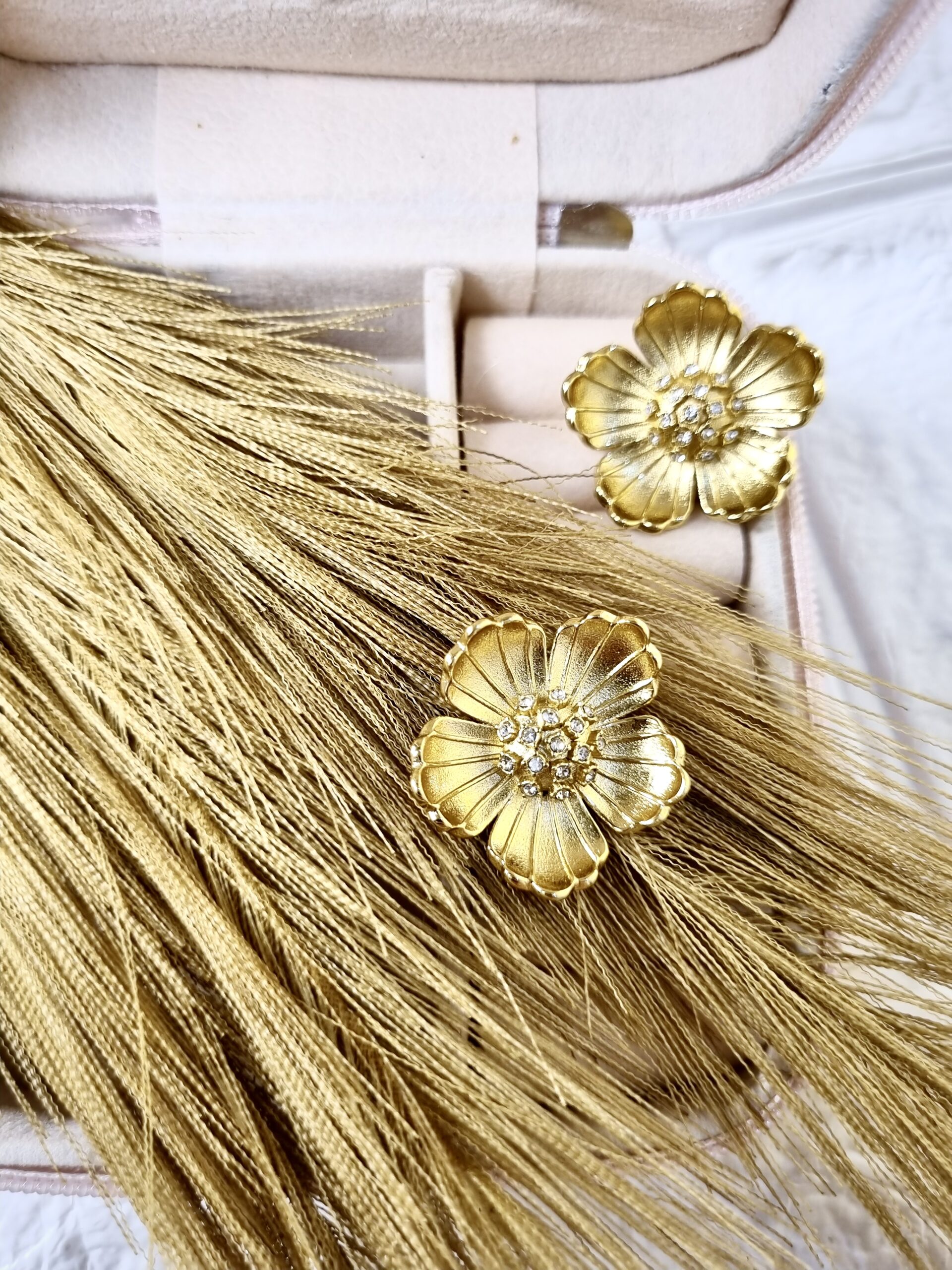 earing
