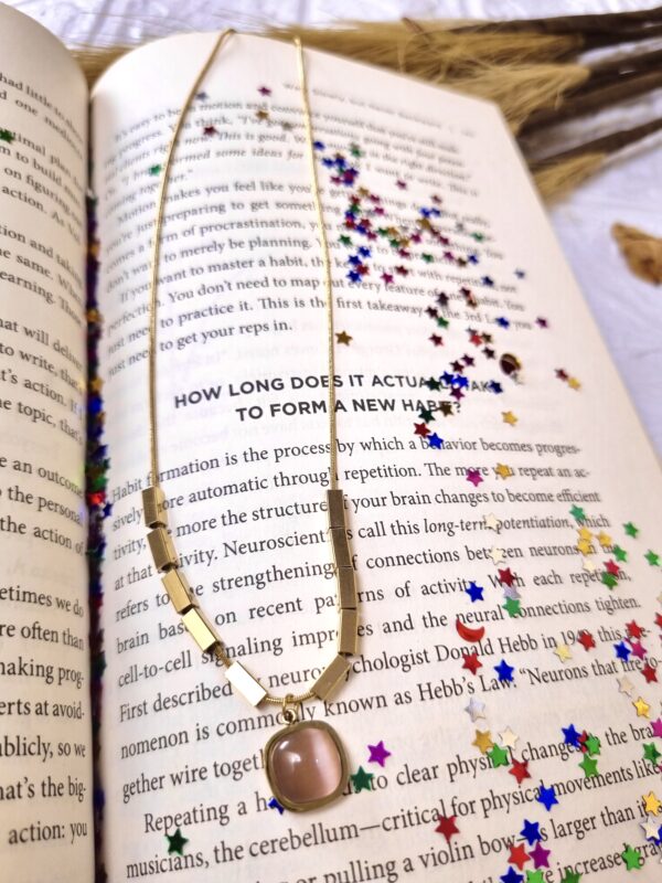 Gold Chain Necklace with Square Charm - Antitarnish Gold Chain Necklace with Square Charm - Antitarnish