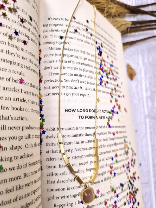 Gold Chain Necklace with Square Charm - Antitarnish Gold Chain Necklace with Square Charm - Antitarnish