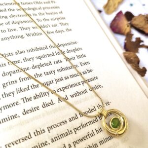 Green Stone Pendant Necklace - Antitarnish