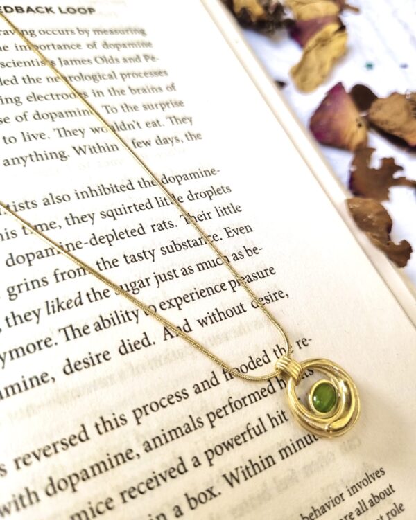Green Stone Pendant Necklace - Antitarnish22_052713 Green Stone Pendant Necklace - Antitarnish