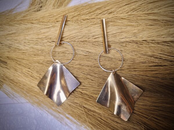 Gold Geometric Drop Earrings – Anti-Tarnish Gold Geometric Drop Earrings – Anti-Tarnish