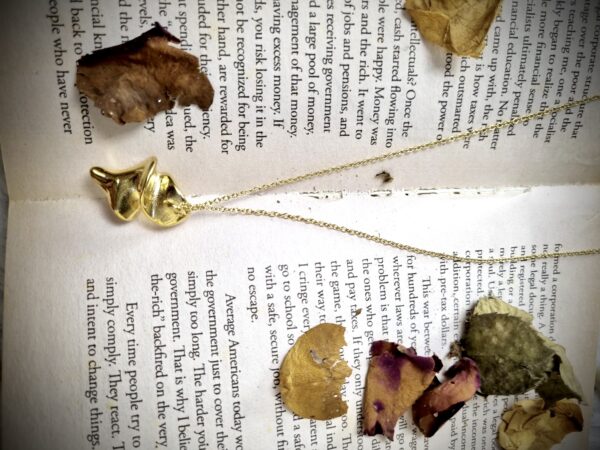 Gold Spinning Top Necklace - Antitarnish Gold Spinning Top Necklace - Antitarnish