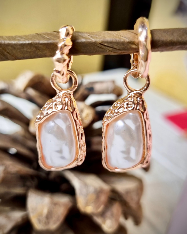 Rose Gold Pearl Drop Earrings - Antitarnish Rose Gold Pearl Drop Earrings - Antitarnish